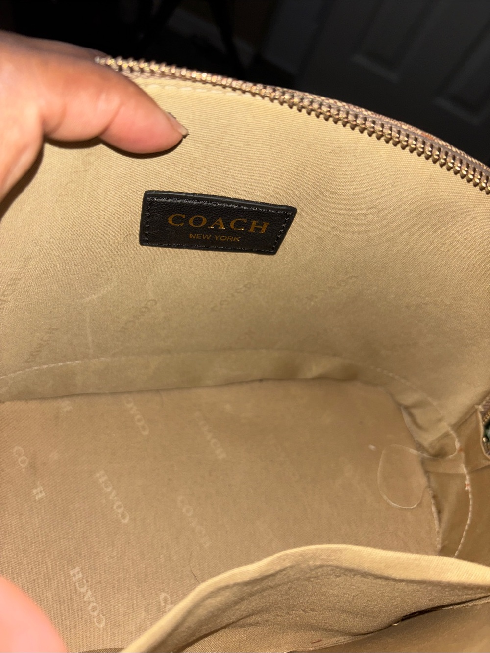 New Unbranded Coach Beige Logo Dome Satchel with Tan Trim/Long Straps - Picture 7 of 7